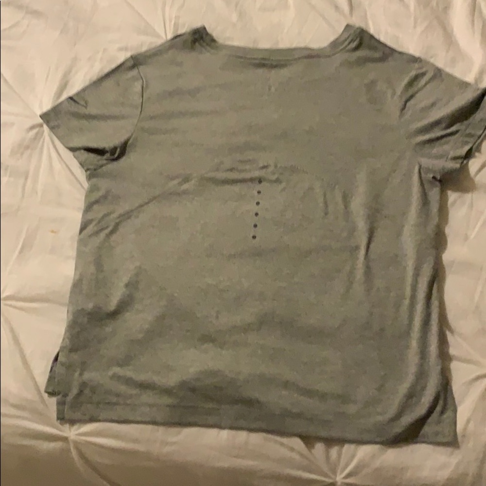 Nike Dri-Fit tee - Picture 2 of 2